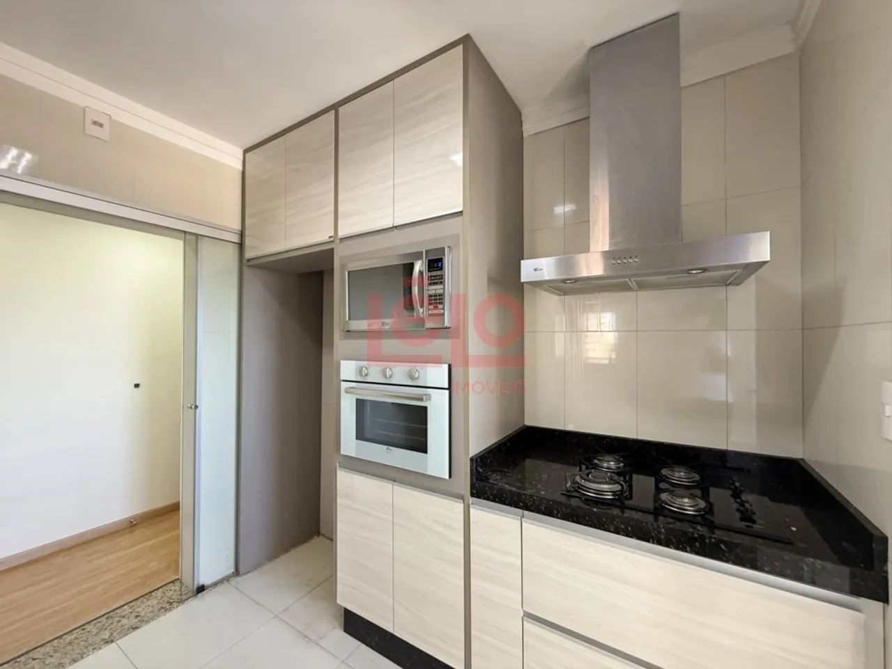 Apartamento 03 quartos, próximo a UEM - Vila Santo Antônio. - Foto 5