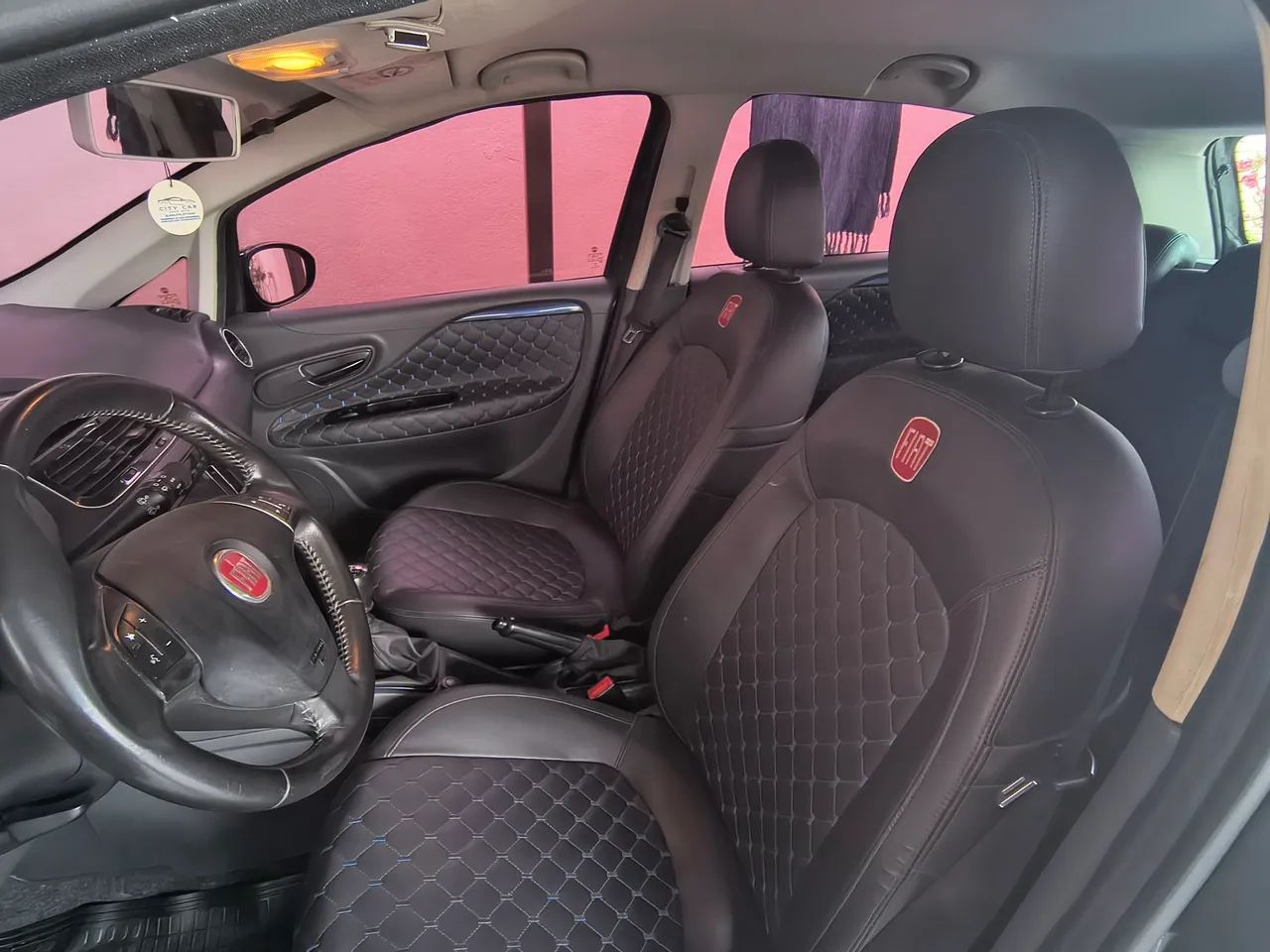 Fiat Punto Attractive 1.4 Fire Flex 8V 5P 2014 - Foto 5