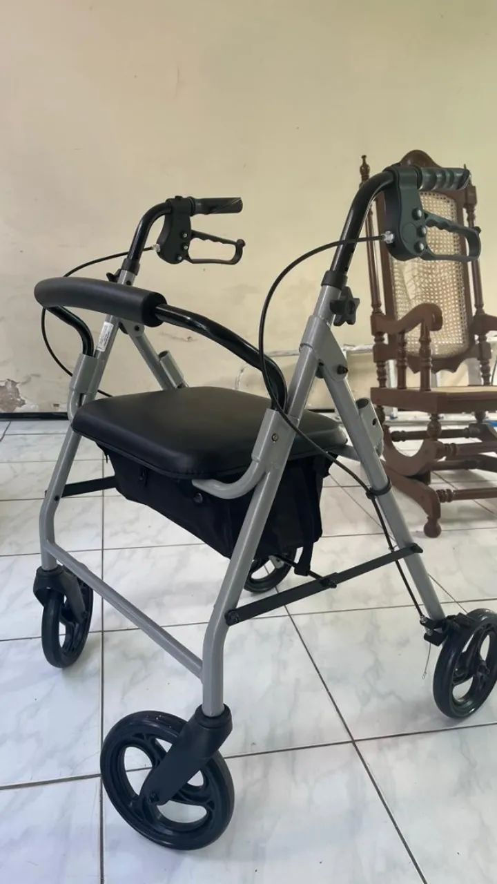 Andador Mercur com 4 Rodas, Assento e Cesta - Foto 3