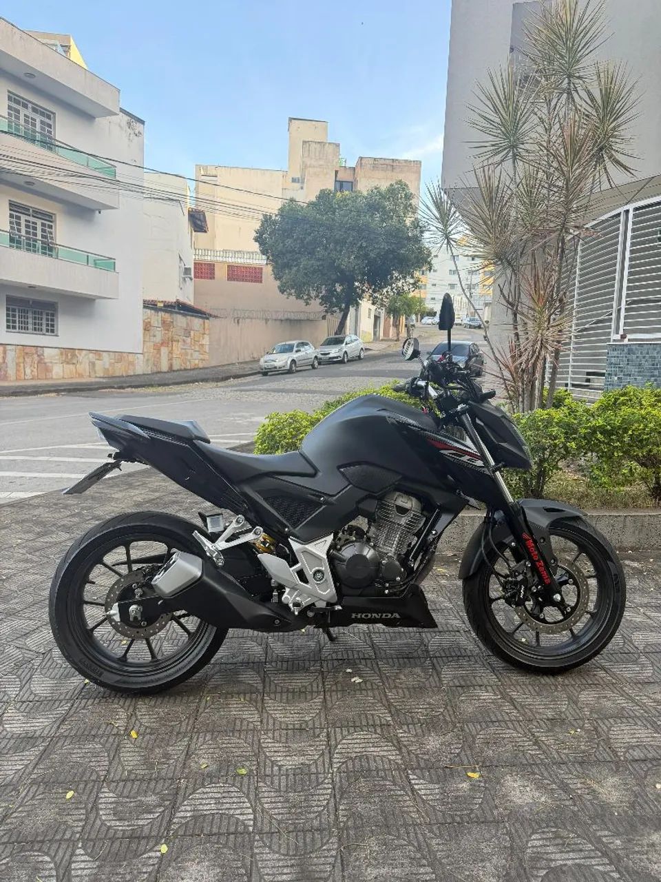 CB300 Twister 