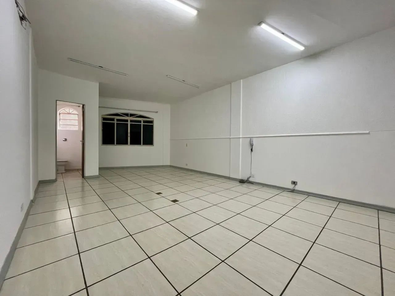 Sala para alugar, 41 m² por R$ 1.060/mês - Éden - Sorocaba/SP