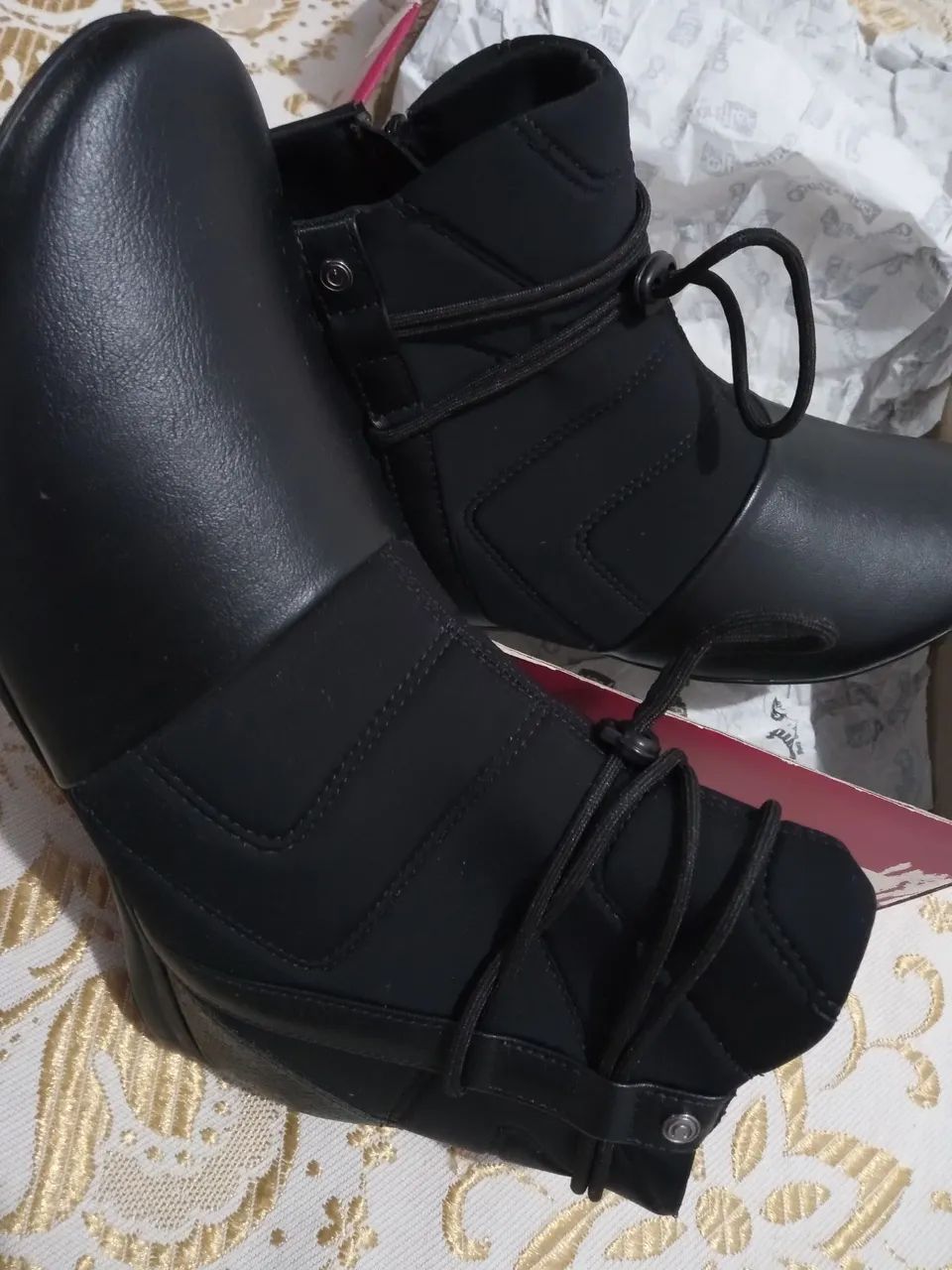 Bota  - Foto 2