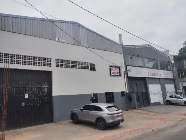 Alugo Galpão com 500m2 na Av. Monte das Oliveiras em colinas de laranjeiras.