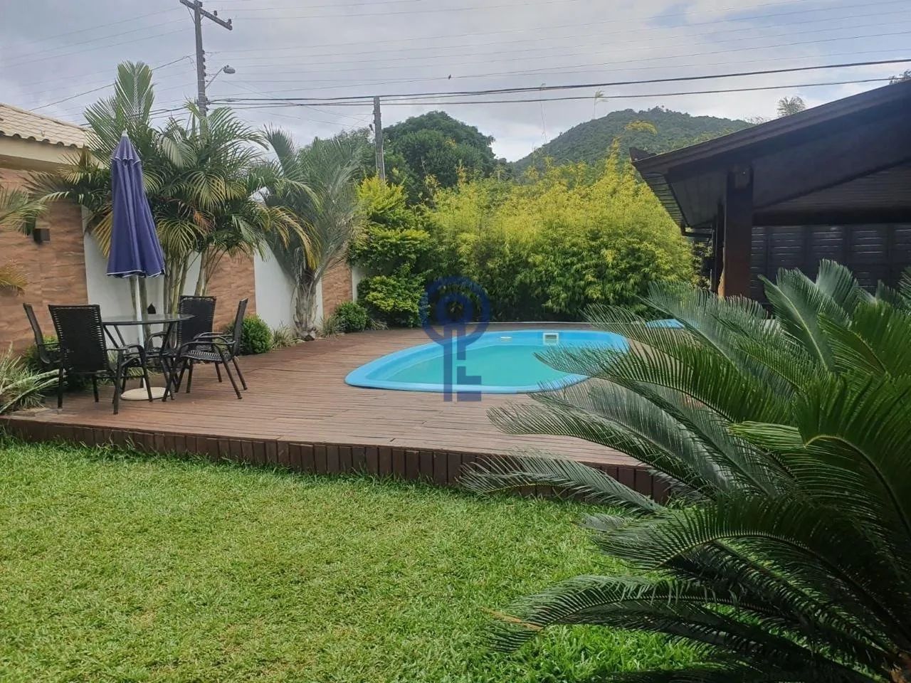 Casa com Piscina a 700m da Praia - Novo Campeche. - Foto 2