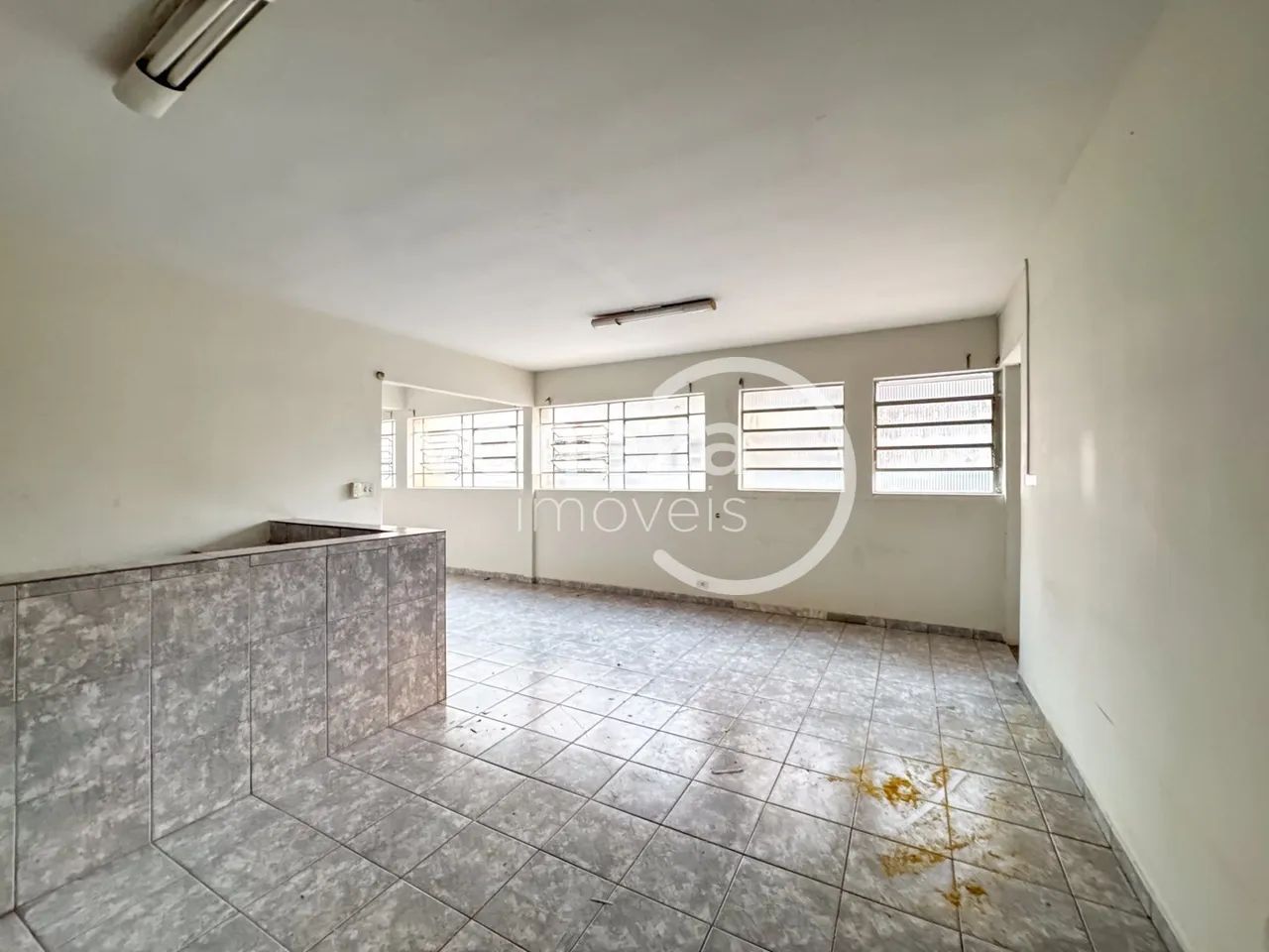 Sala comercial para alugar no Ed. São Lucas, Centro de Londrina - Foto 5