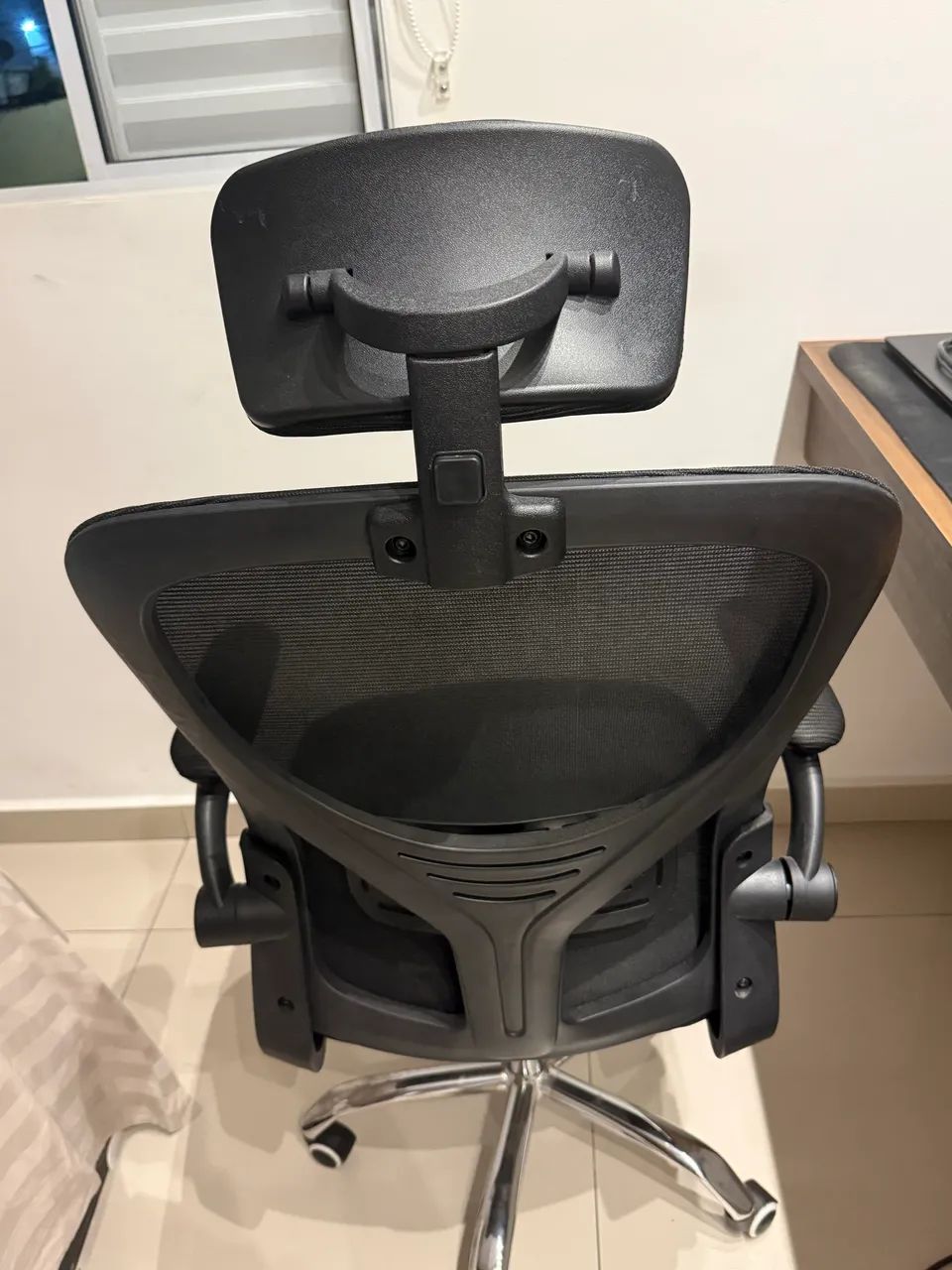 Cadeira escritório nova  - Foto 3