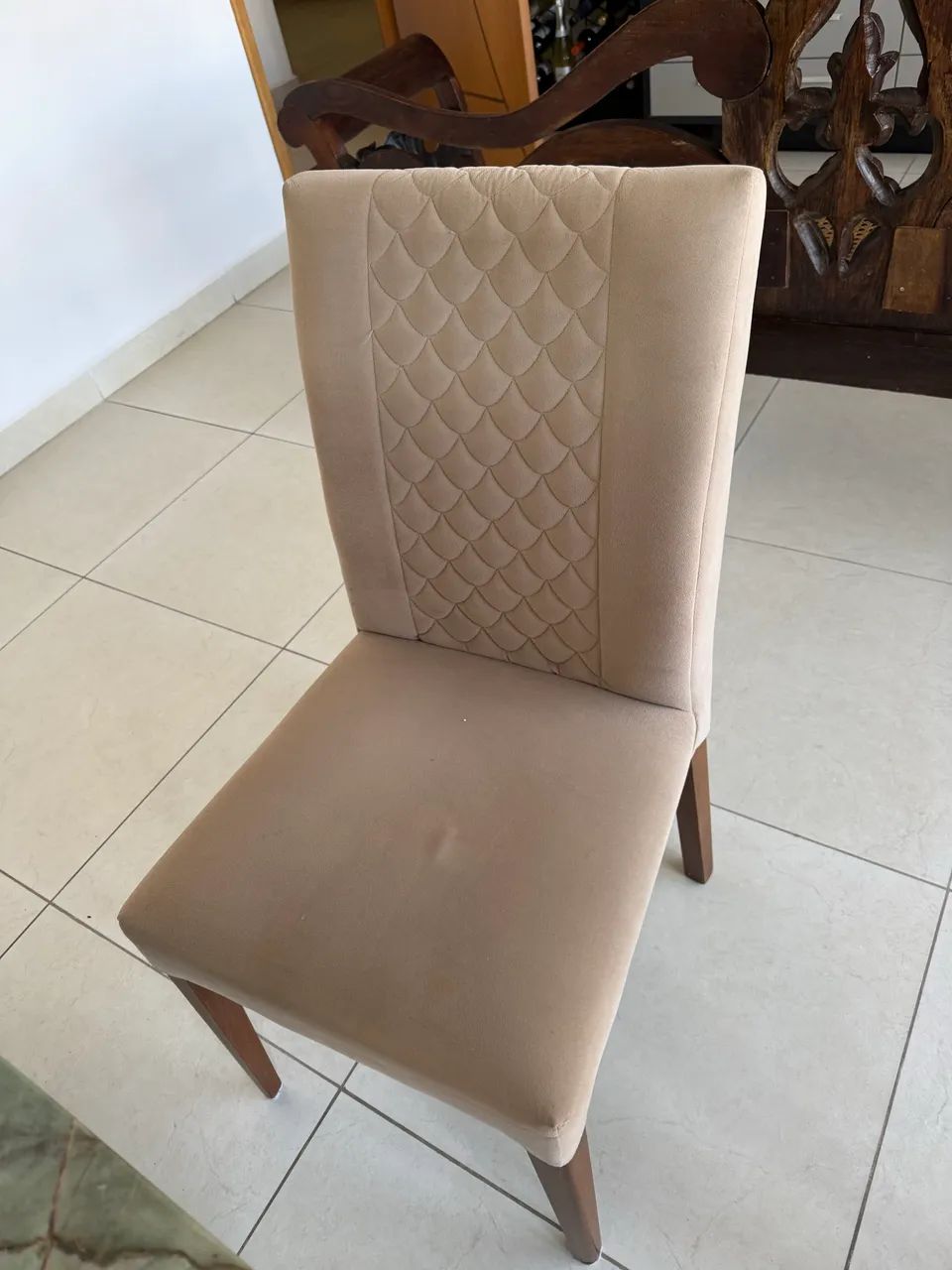 Conjunto com 4 cadeiras de jantar estofadas - Excelente estado