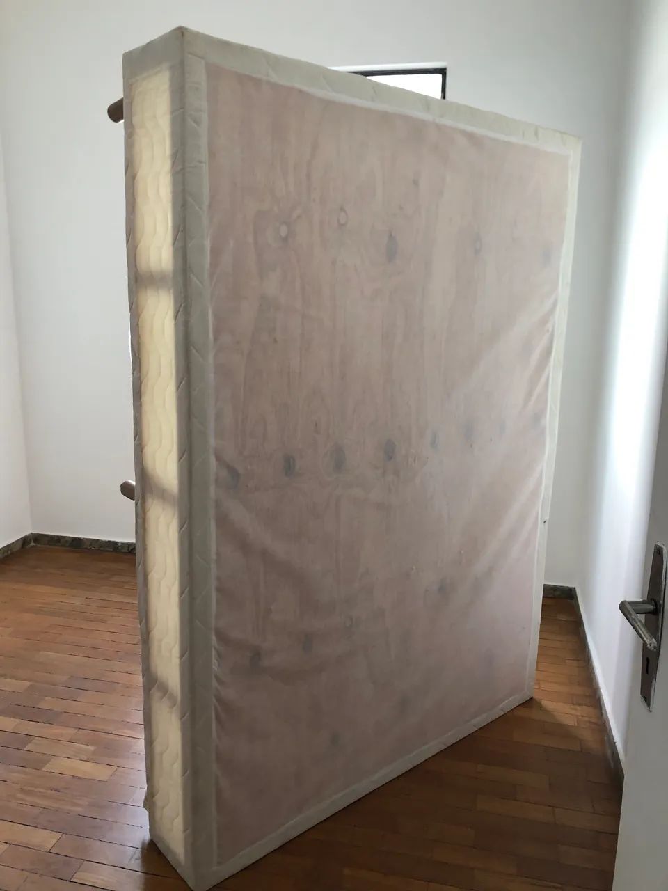 Cama de casal box (base e colchão) - Foto 2
