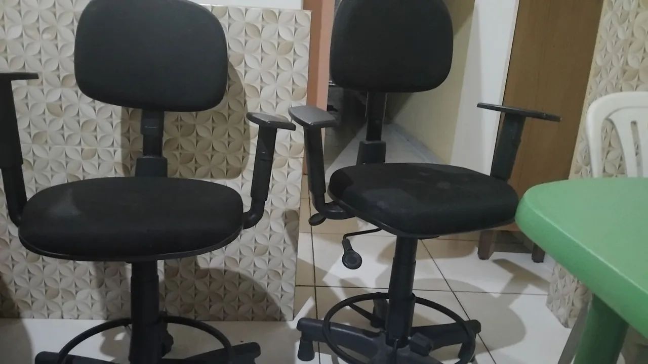 Cadeiras giratoria - Foto 5