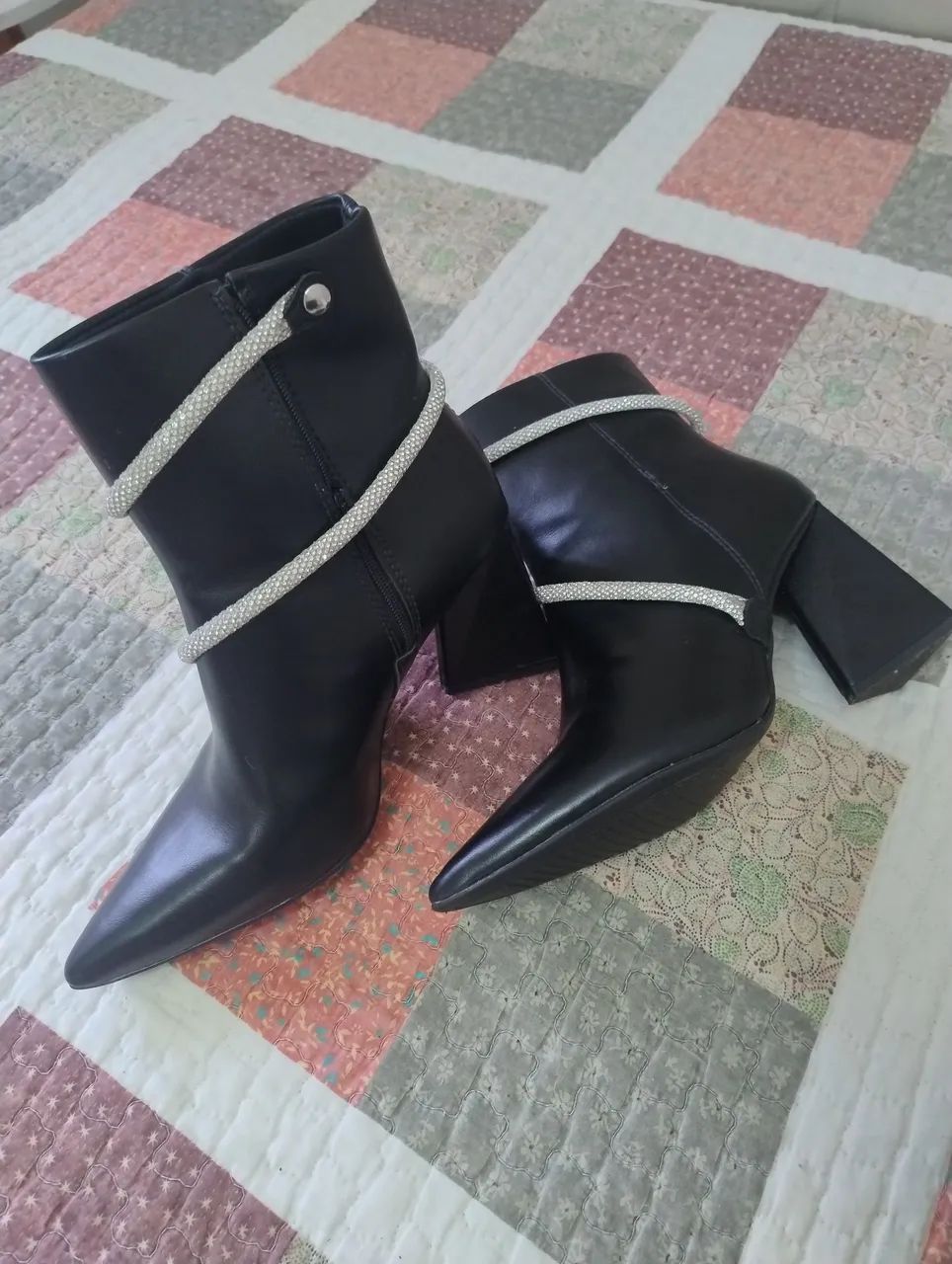Bota marca Vizzano novíssima!!!  - Foto 2