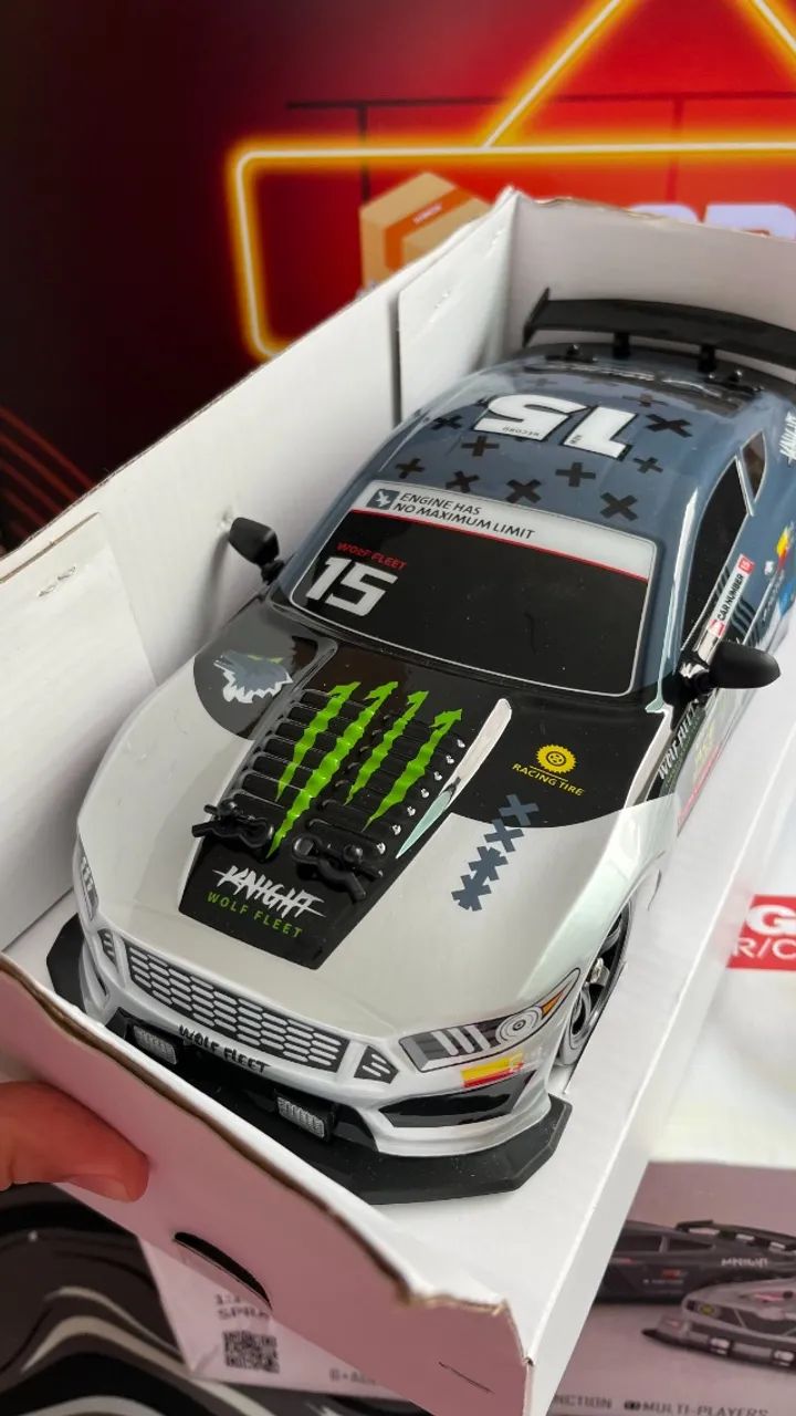  Carrinho de Controle Remoto Drift Racing 1:16 - Com Sistema de Fumaça - Foto 3