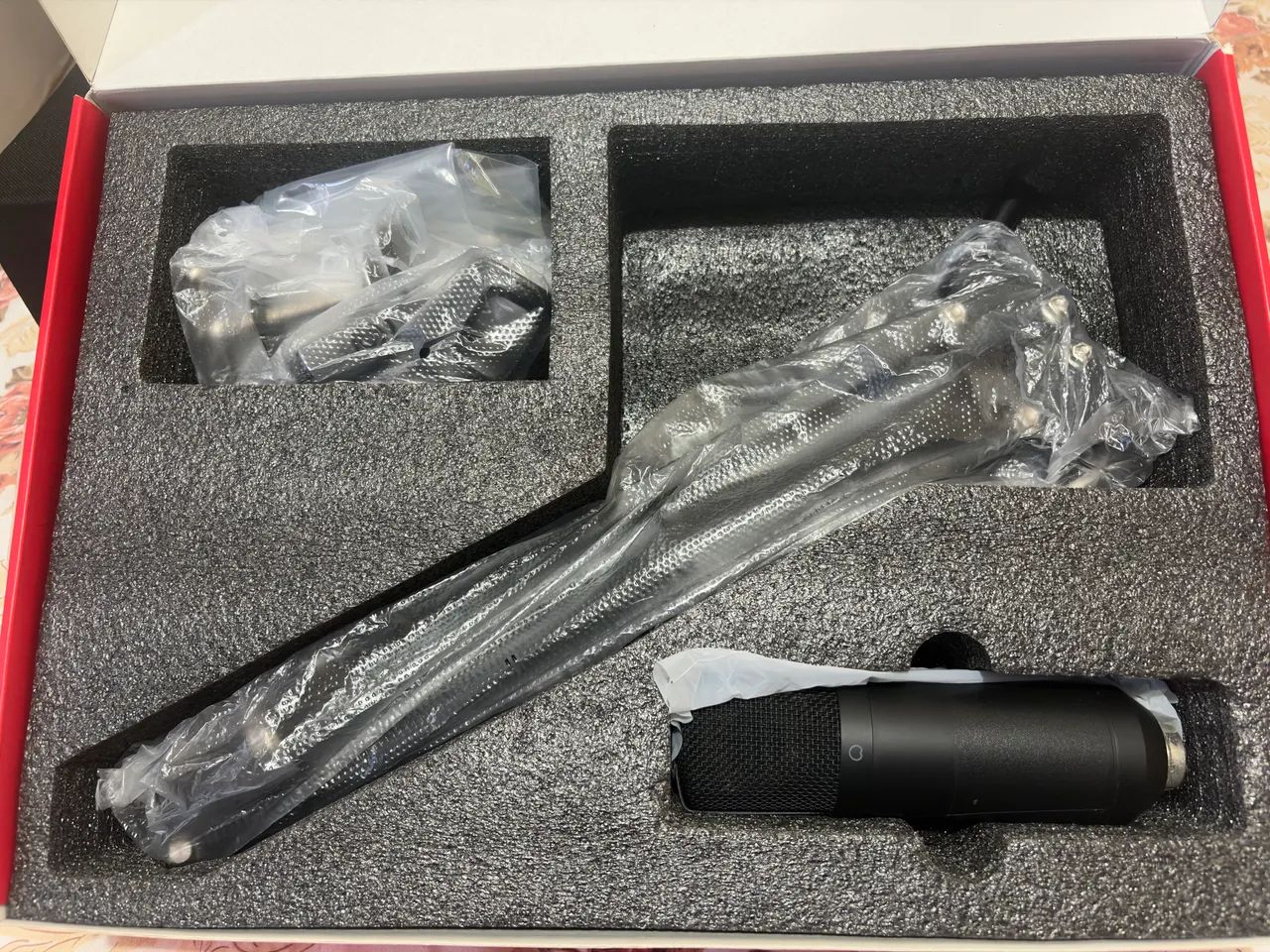 Microfone USB Condensador Trust GXT 252+ Emita Plus - Seminovo Completo - Foto 3