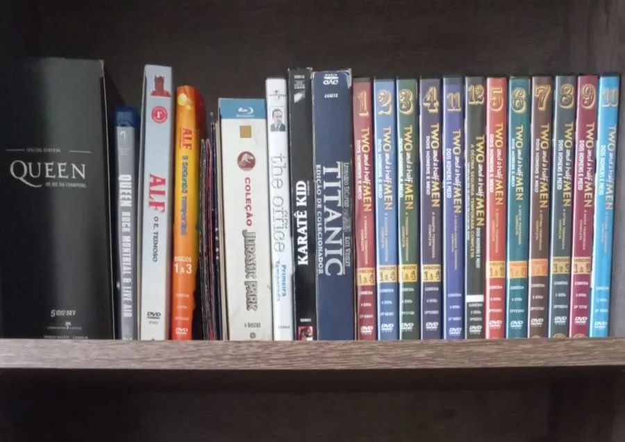 Lote de filmes,Blurays e DVDs - Foto 2