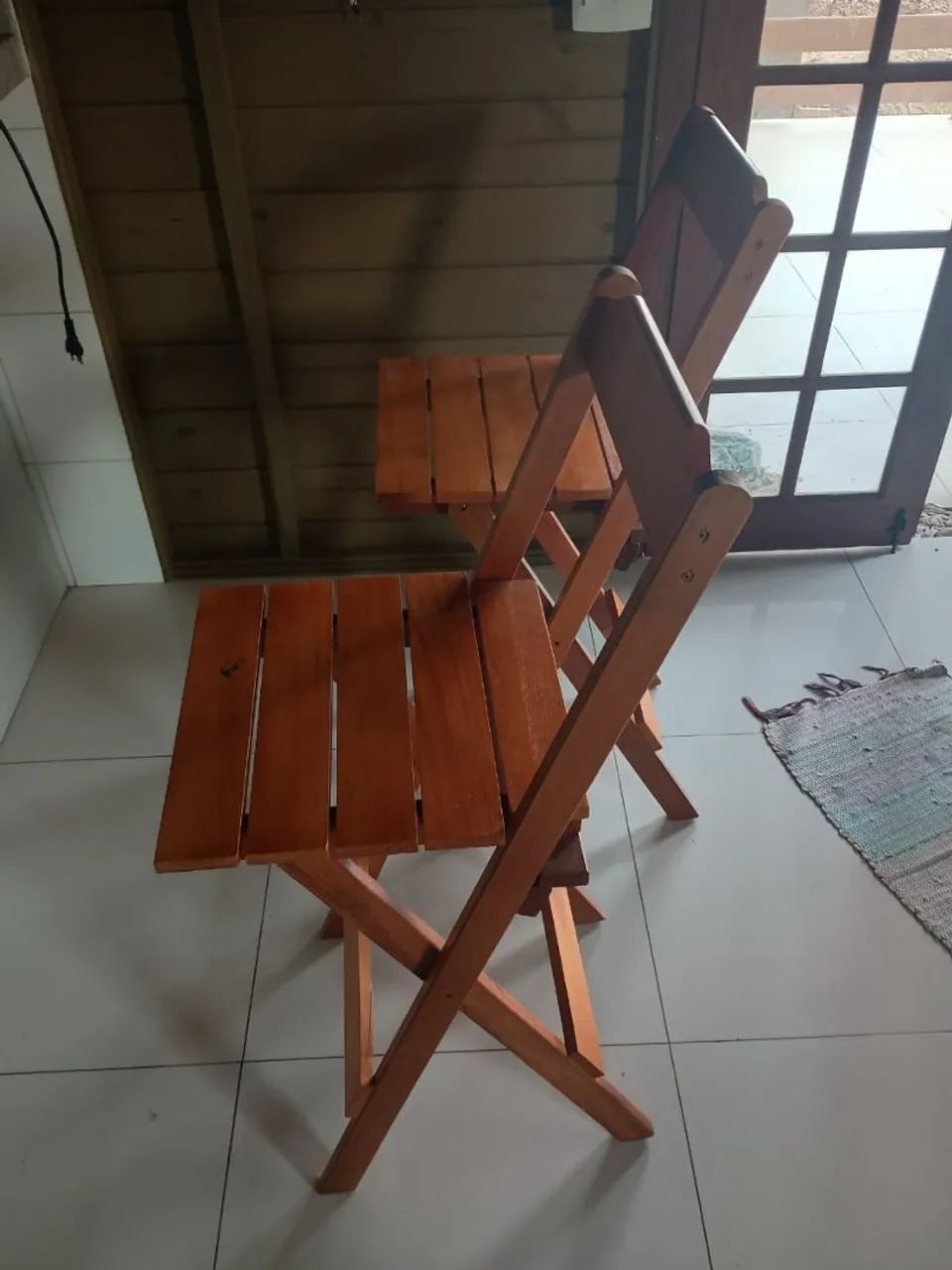 Banquetas de madeira  - Foto 2