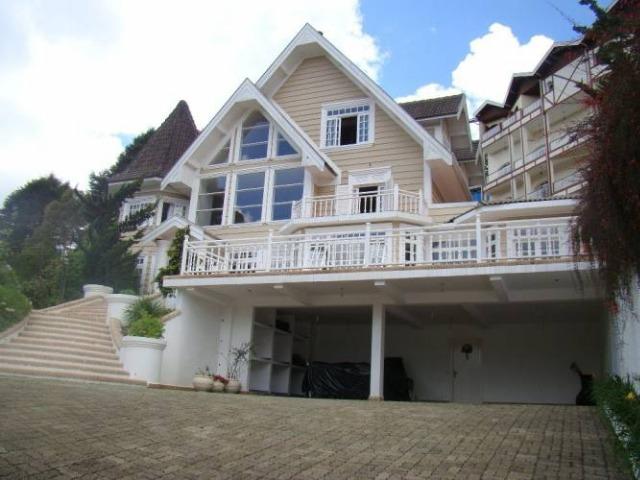 Casa de Alto padrão com 13 suítes, Possível Pousada - Foto 2