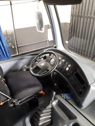 Microônibus 28 lugares - Foto 4