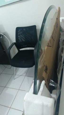 Tampo de mesa redondo de vidro