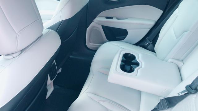 Jeep compass único dono km baixa garantia de fábrica - Foto 11