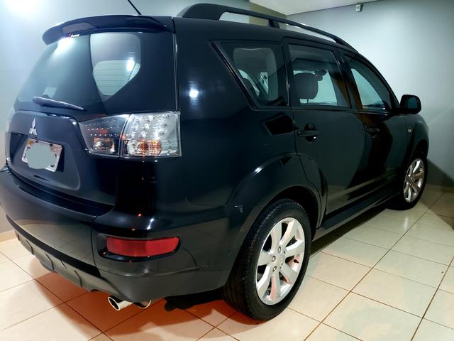 Mitsubishi Outlander 2.0 - Foto 2