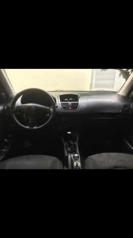 Troco na chave/Vendo/Negocio Peugeot 207 - Foto 2