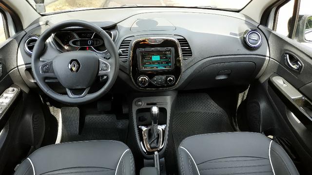 Renault Captur - 1.6 Intense - Xtronic CVT 19/19 - Foto 7