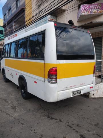 Volare A8 2003 $ 40.000,00 24passageiros+mot