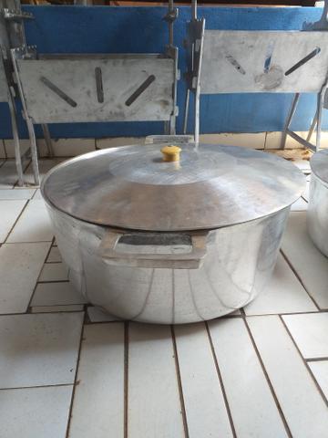 Panelas de alumínio batidos 40 litros