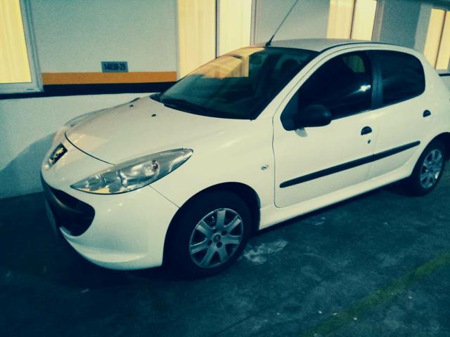 Peugeot 207 - Foto 3