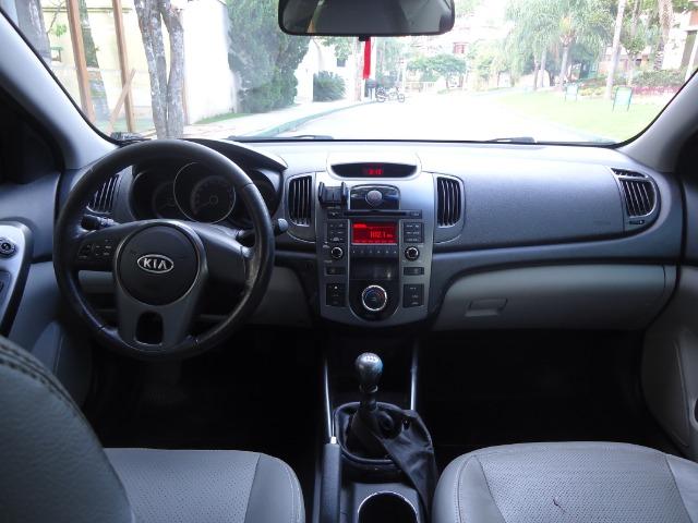 Kia Motors Cerato 1.6 - Foto 10