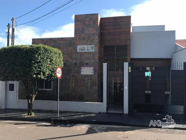 8046 | Casa à venda com 3 quartos em Jardim Sant' Anna, Mandaguaçu