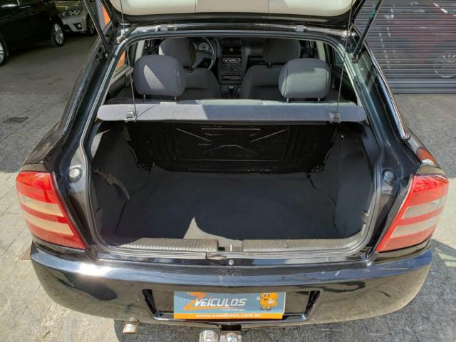 Chevrolet Astra 2.0 - Foto 19