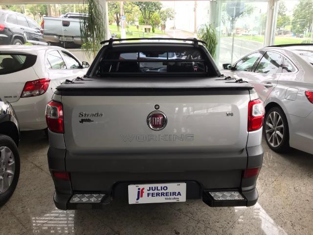 Fiat Strada 1.4 Hard Working 3P Flex Cinza - Foto 7