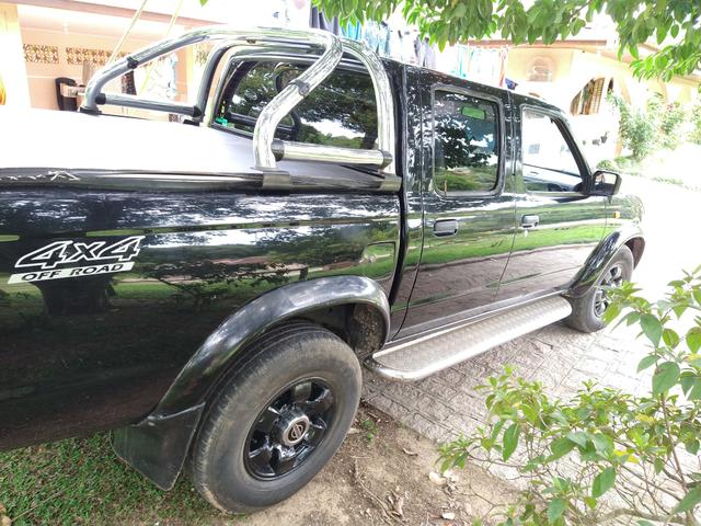 Frontier 2000/2001 3.2 turbo diesel - Foto 4
