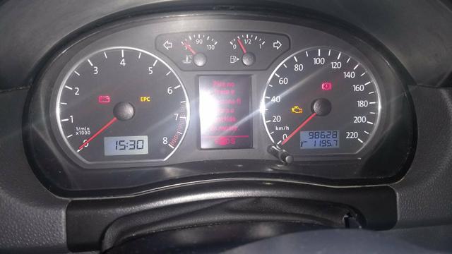 Polo Sportline 1.6 com Teto solar - Foto 4