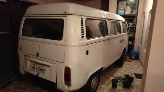 Vendo Perua Kombi ano 1999 Branca - Foto 3