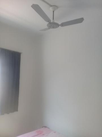 Alugo quarto mobiliado para homens - Foto 7