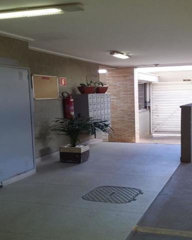 Res. Fenix, apartamento 77m², andar alto, 2 quartos com armários, reformado. - Foto 2