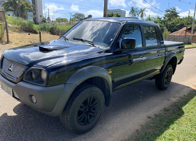 L200 outdoor