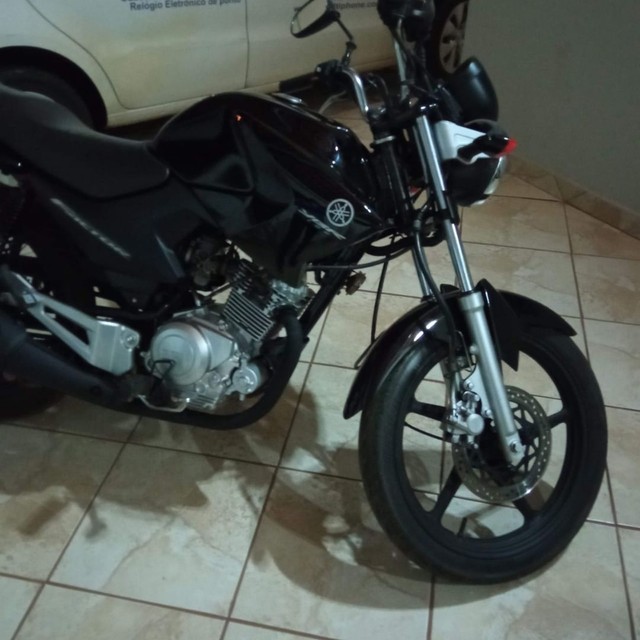 VENDO FACTOR 2010 COMPLETA R$ 6.500
