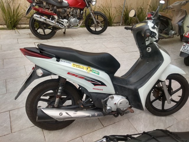 BIZ 125