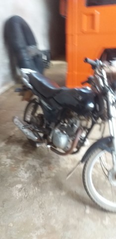 VENDO MOTO SUZUKI 120