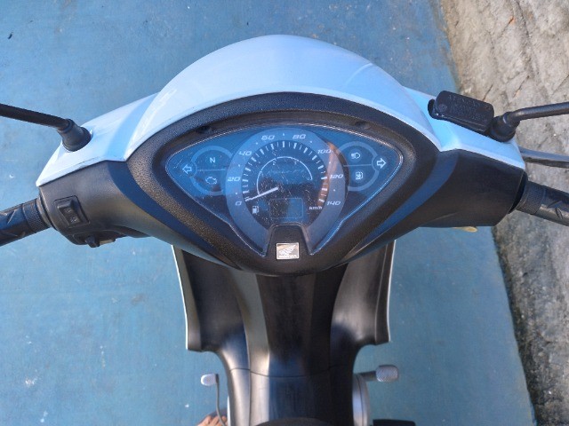MOTO HONDA BIZ 125 EX 2015
