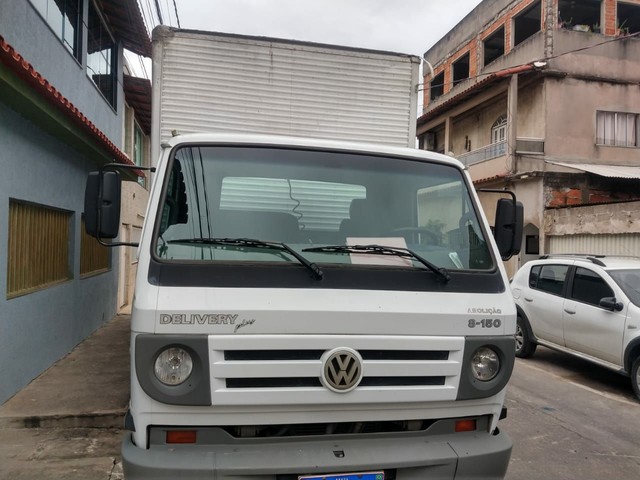 VENDO CAMINHÃO AGREGADO