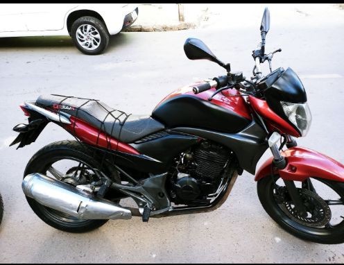 CB 300