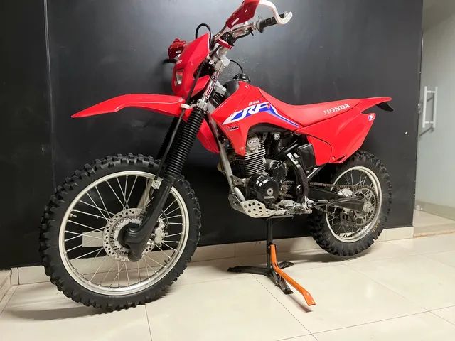 CRF 230 