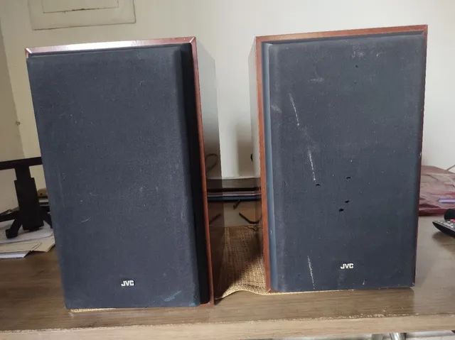 Caixas de som: um par Infinity e  outro JVC422080242789263365