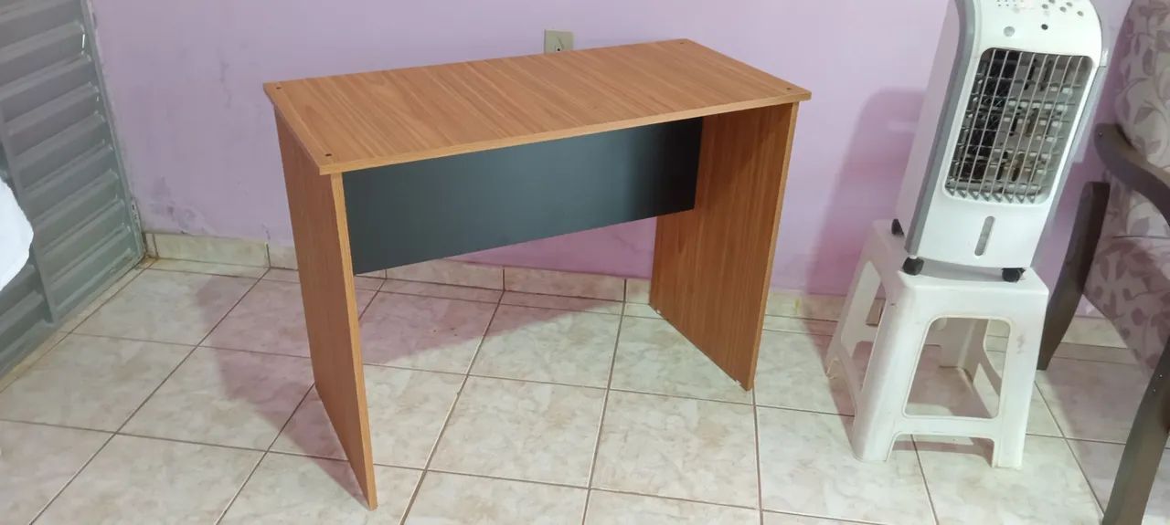 Mesa  Estudo/Computador - Foto 2