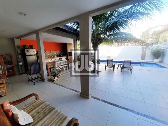 Casa em condomínio-Anil-Jacarepaguá-excelente - varandas - piscina -salão em 3 ambientes - - Foto 3