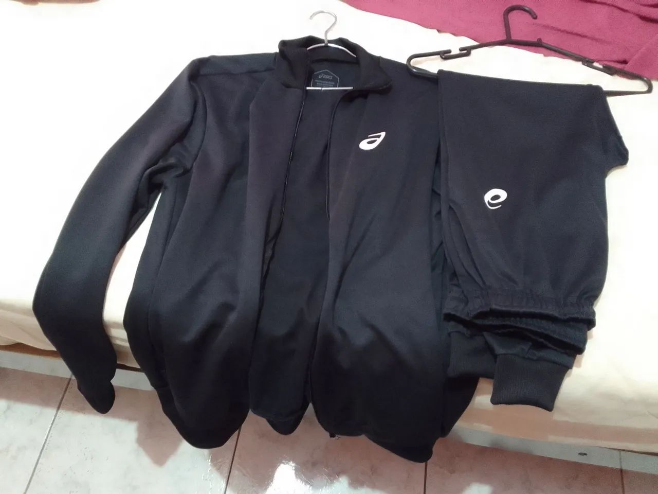 Conjunto Asics tamanho p 