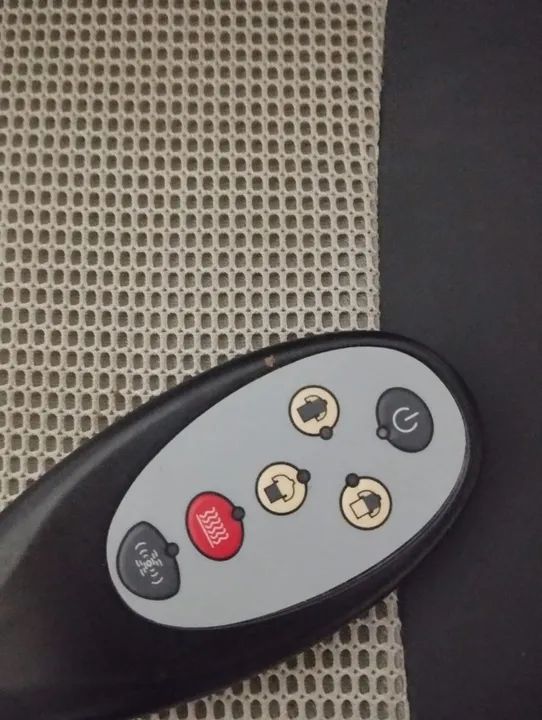 Massageador shiatsu com infra vermelho